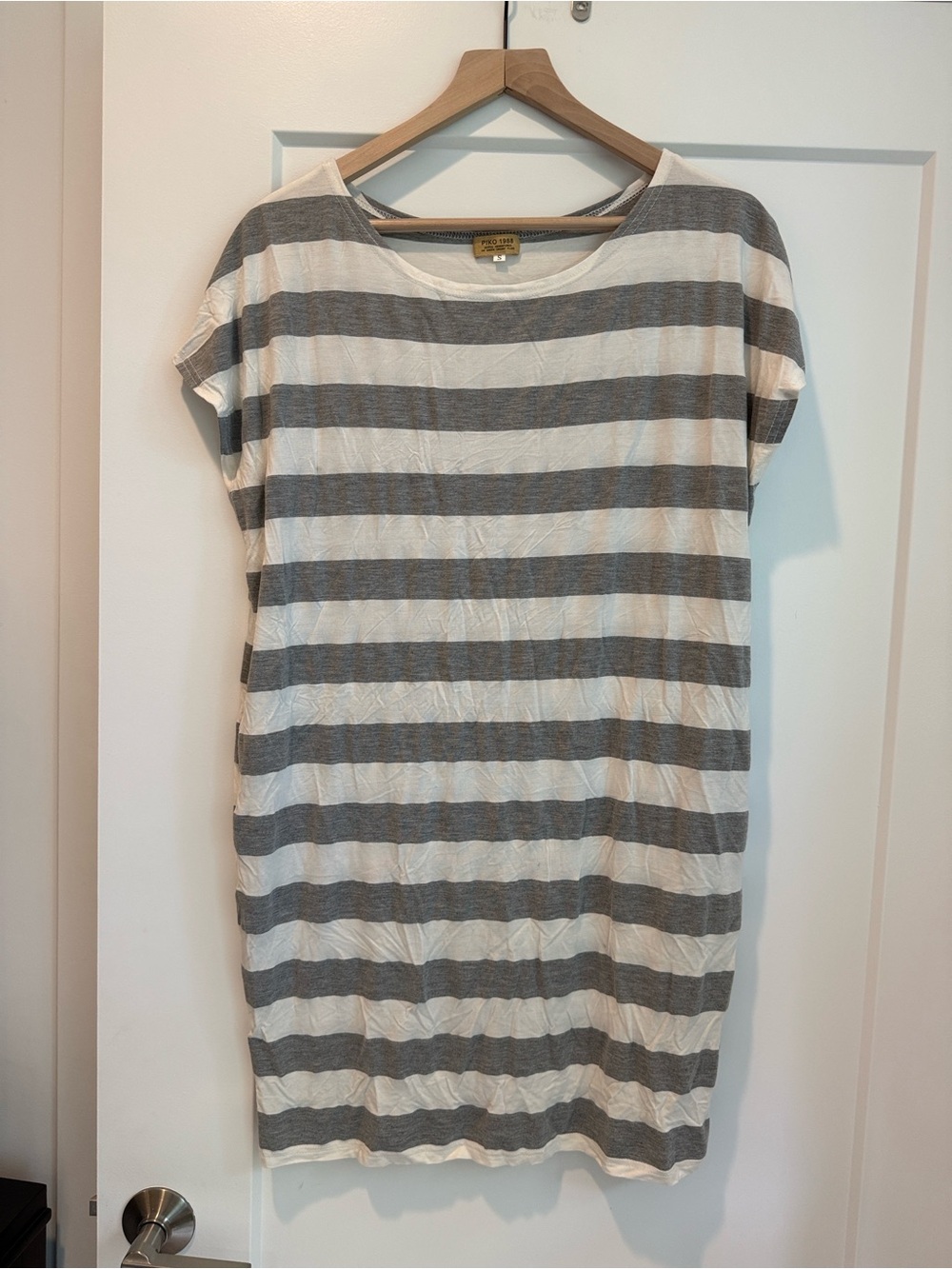 Piko Gray & White Striped Scoop-Neck Tunic